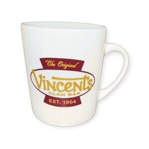 Vincent's Clam Bar NYC. White Mug with Logo. VINTAGE COLLECTIBLE NWOT